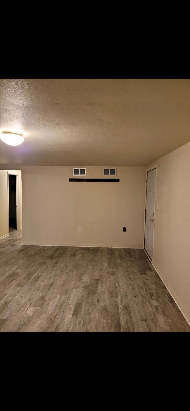 Foto del edificio - 523 3rd St W