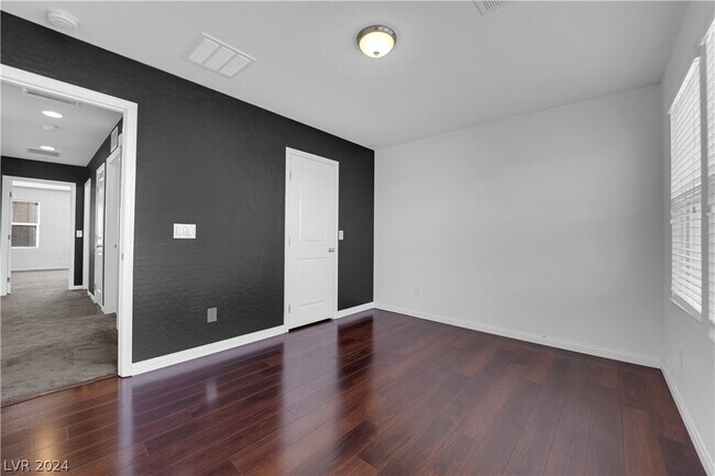 Building Photo - 1304 Jewelstone Cir