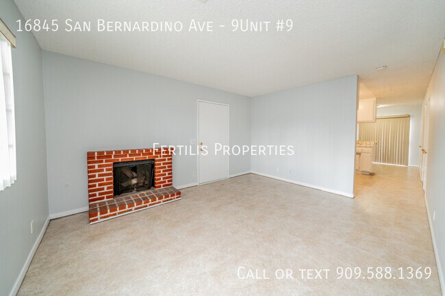 Foto del edificio - 16845 San Bernardino Ave