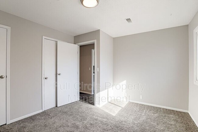 Foto del edificio - 349 S 26th St