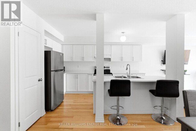 Building Photo - 133 Sailors Landing