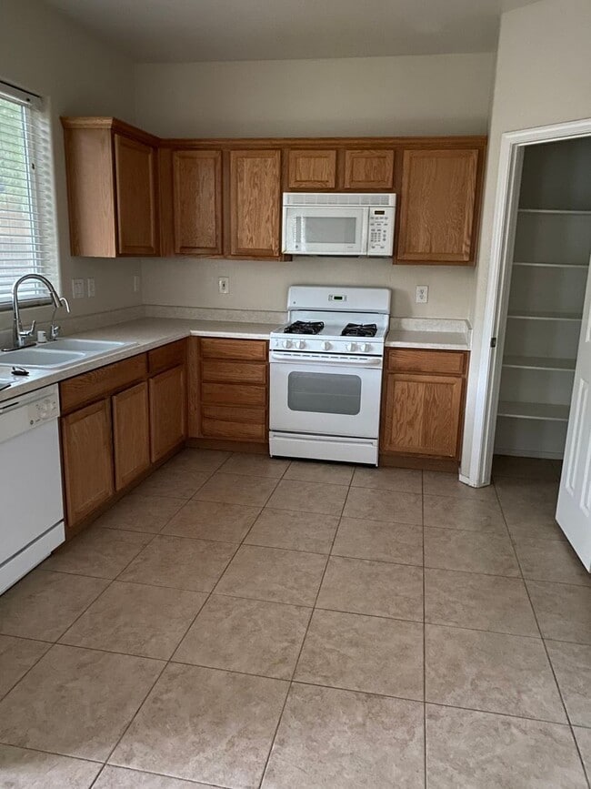 Foto del edificio - DOWITCHER