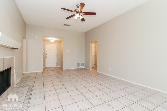 Foto del edificio - 4809 St Thomas Pl