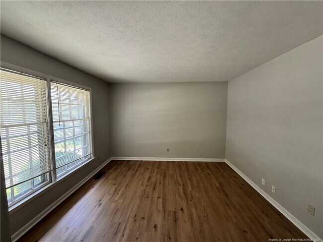 Foto del edificio - 3526 Melrose Rd