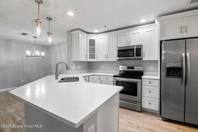 Foto del edificio - 7667 N Wickham Rd