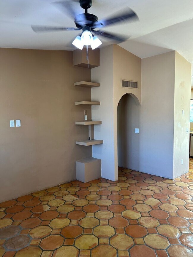 Foto del edificio - 2 Bedrooms PLUS Den NW Tucson
