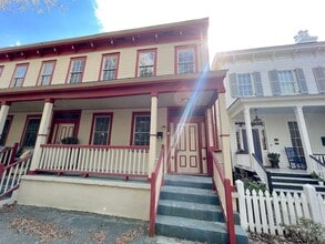 Building Photo - 305 W Waldburg St