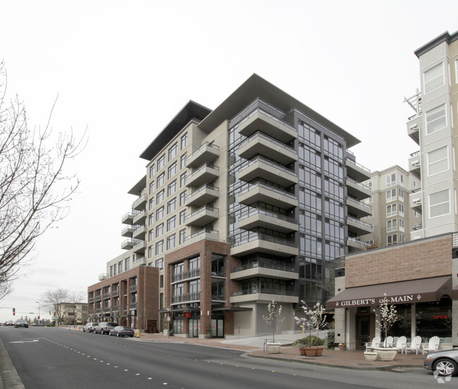 Building Photo - One Main Street Condos