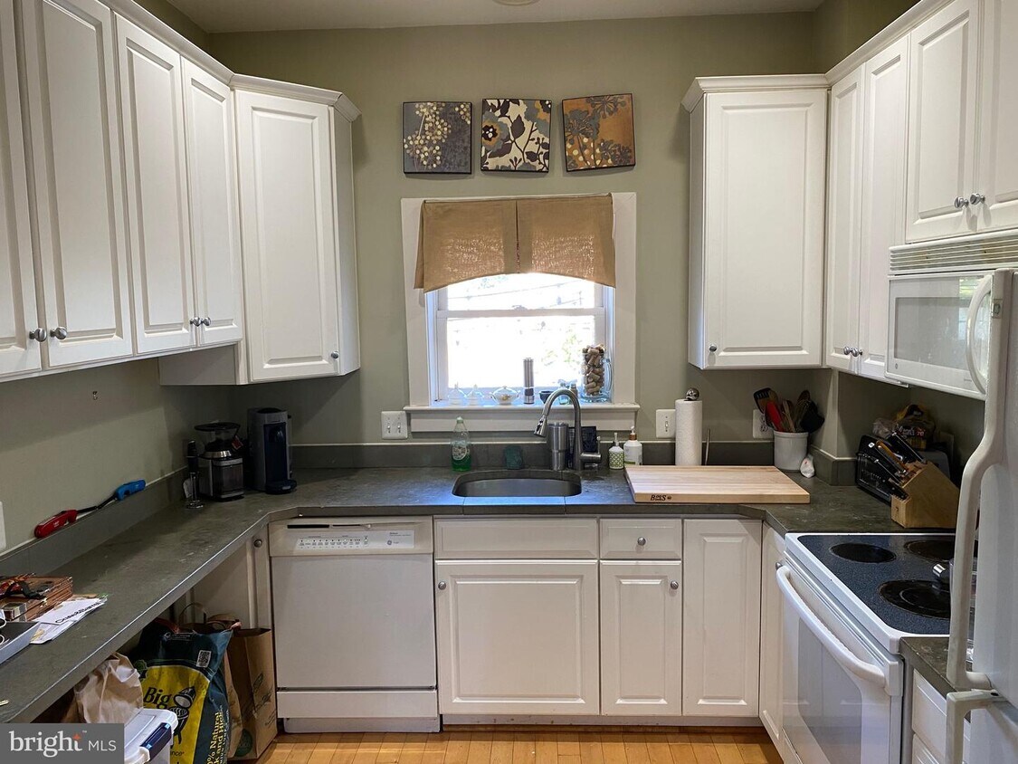 Foto principal - 1105 Duke St