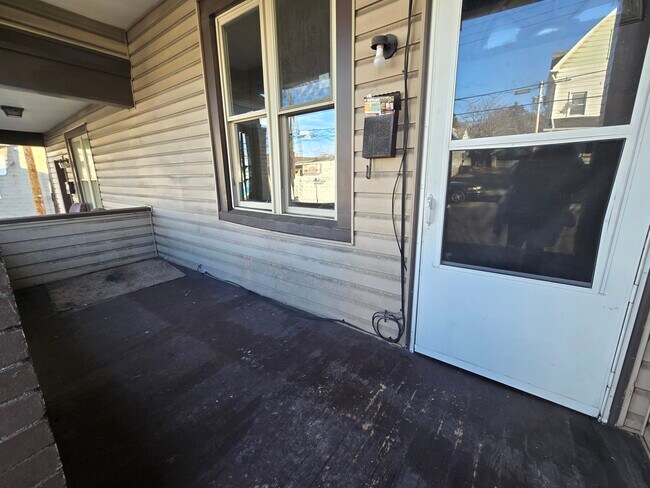 Foto del edificio - 1703 Soles St