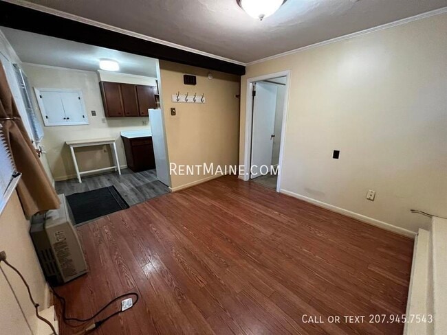 Building Photo - 17.5 Hudson St