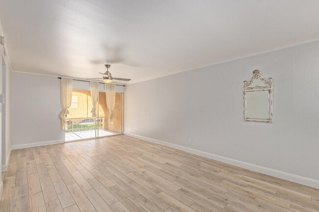 Foto del edificio - 4727 E Lafayette Blvd