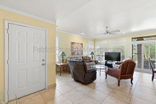 Foto del edificio - 9707 E Mountain View Rd