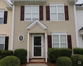 Building Photo - 3922 Woodcliff Dr