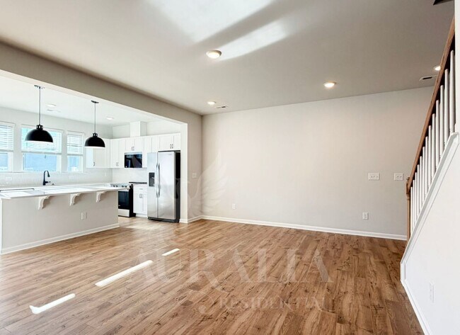 Building Photo - 155 Siebold St