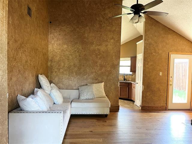 Foto del edificio - 13118 Rustic Cir