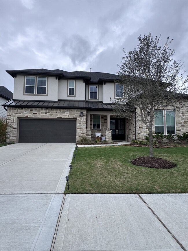 Building Photo - 9810 Poppy Cv Ct