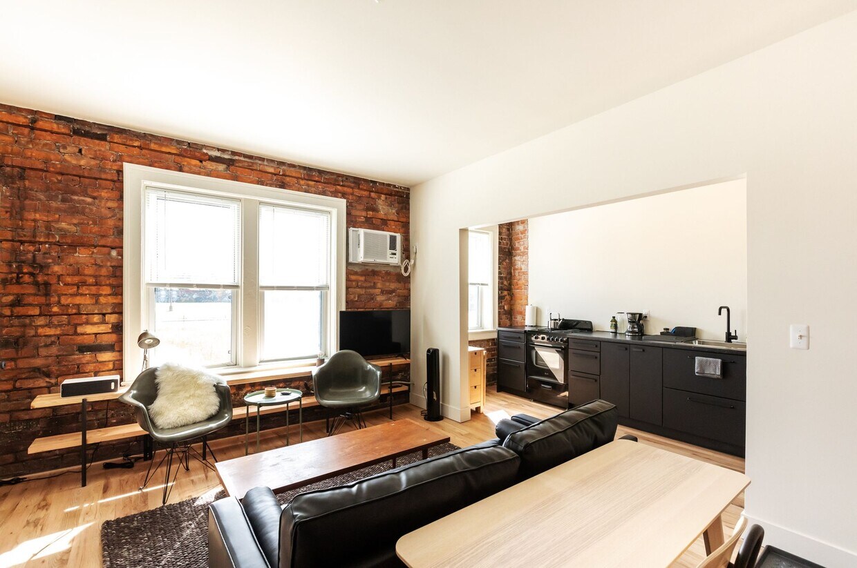 Foto principal - The Charlotte Apartments