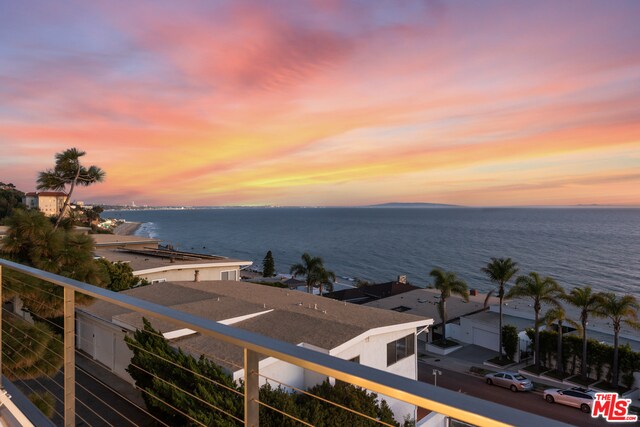 Primary Photo - 18117 Coastline Dr