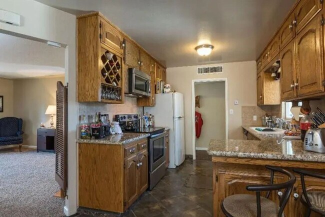 Foto del edificio - 4014 E Fedora Ave