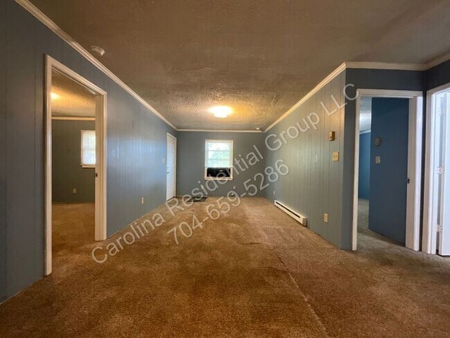 Building Photo - 1380 Fairley Ave