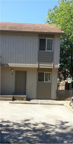 Foto principal - 704 Washington St