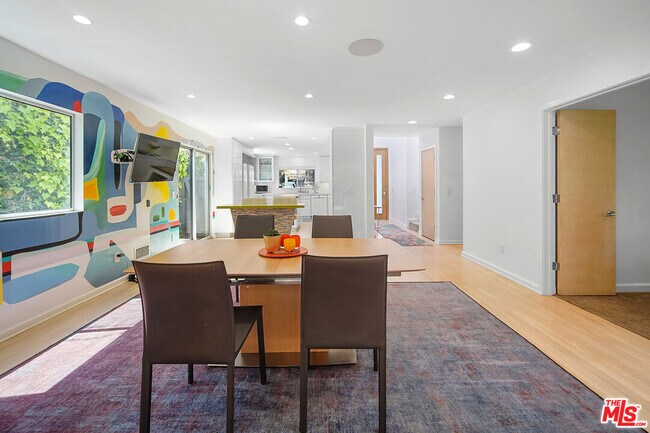 Foto del edificio - 736 N Swarthmore Ave