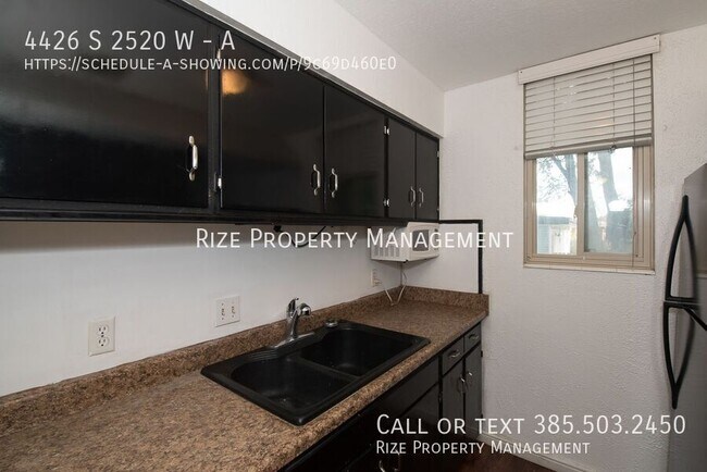 Building Photo - 4426 S 2520 W