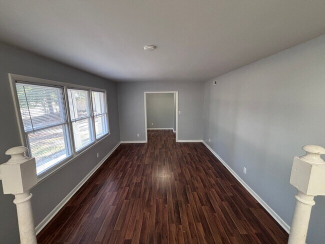 Foto del edificio - 1632 Barber Ave