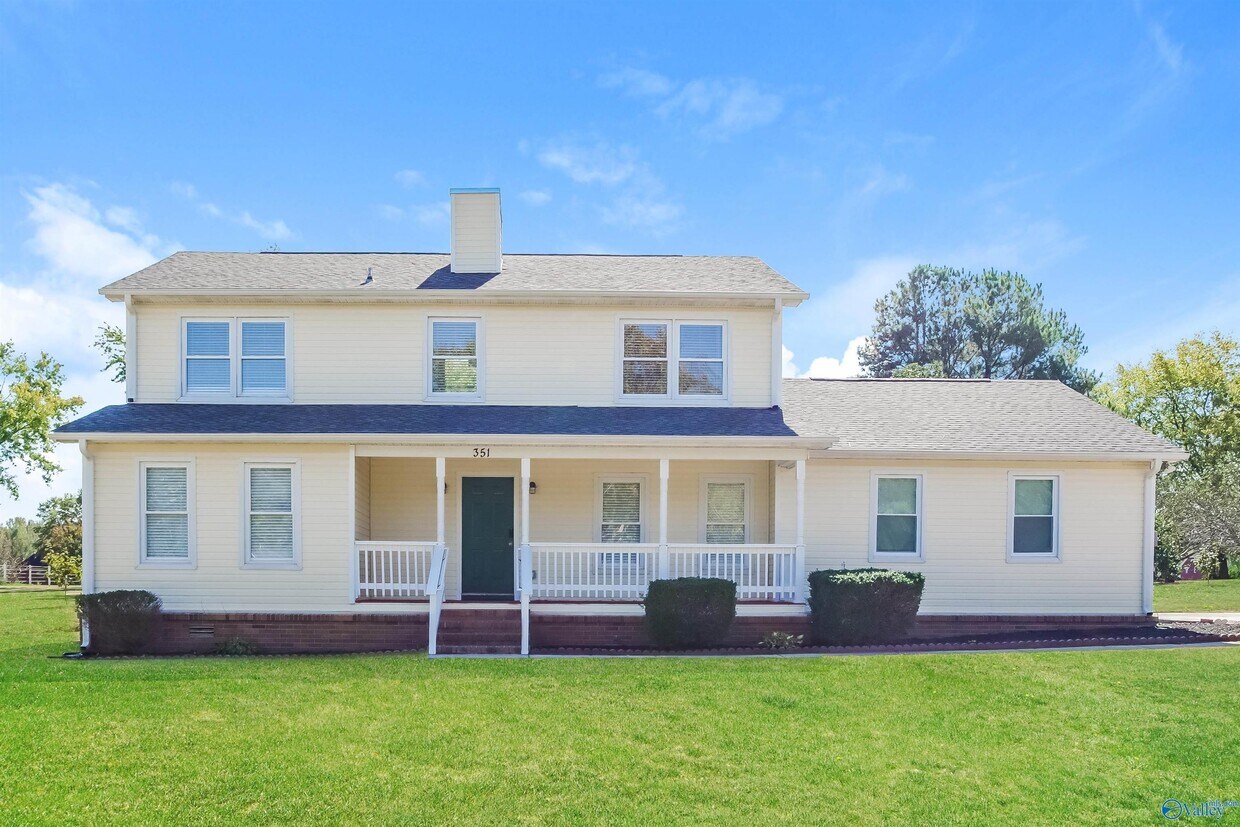 351 Lofton Rd NW, Huntsville, AL 35806 House Rental in Huntsville, AL