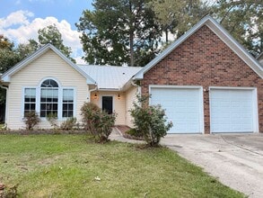 Building Photo - 8600 Roanoke Dr