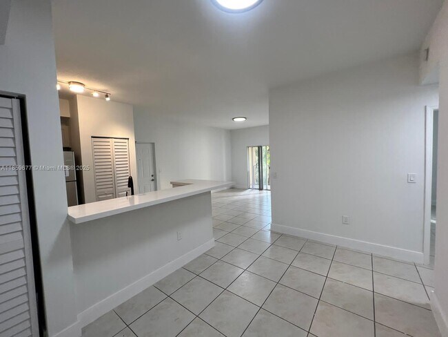 Building Photo - 7220 NW 114th Ave