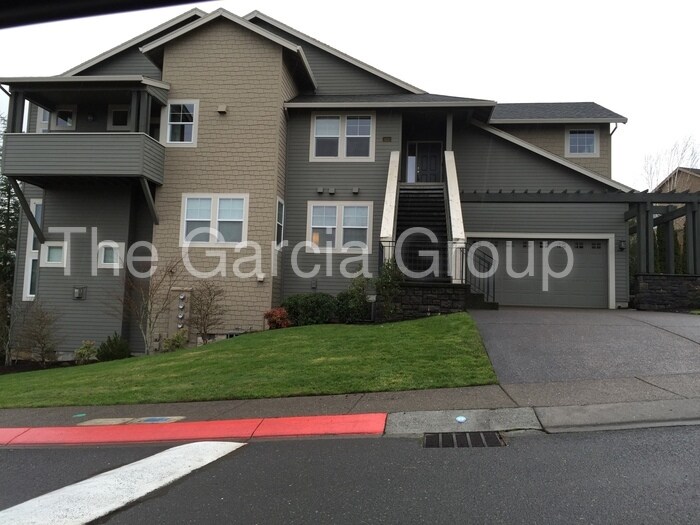 Foto principal - 10224 SE Bristol Ct