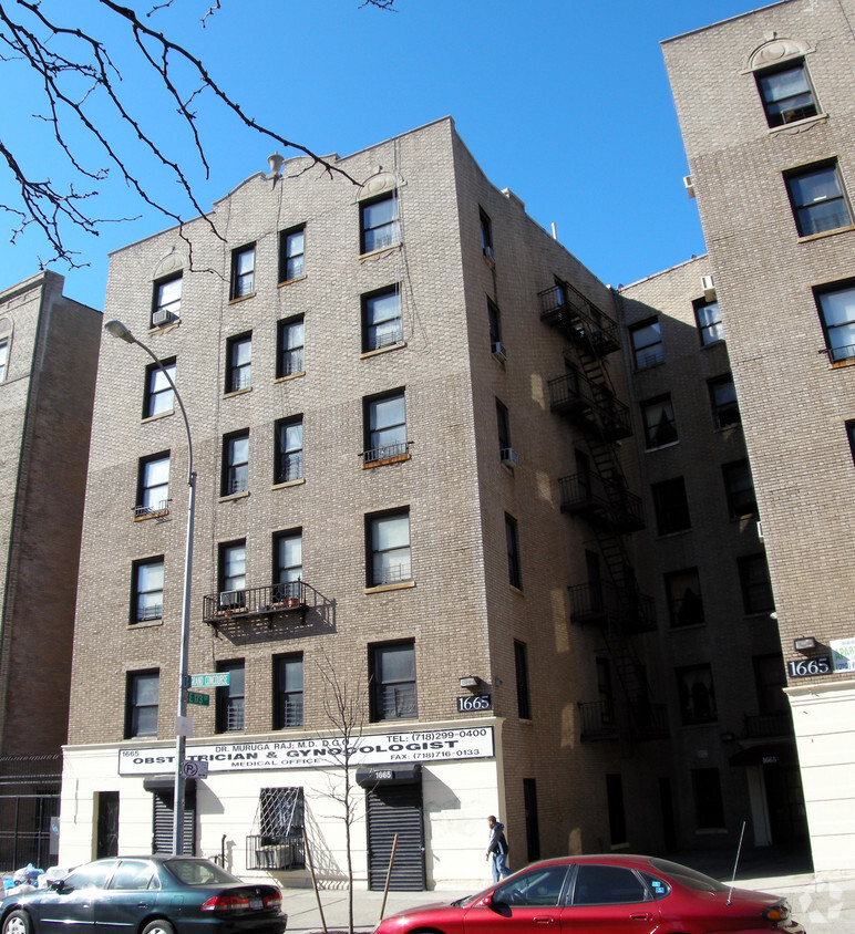 Foto principal - 1665 Grand Concourse