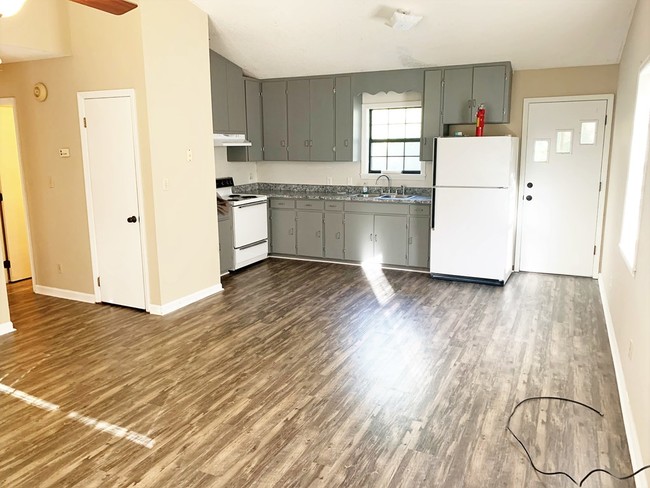 Building Photo - 5288 GA-202
