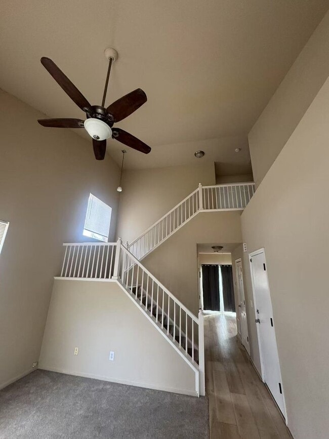 Building Photo - 3 Bed Single Family Home in Aurora