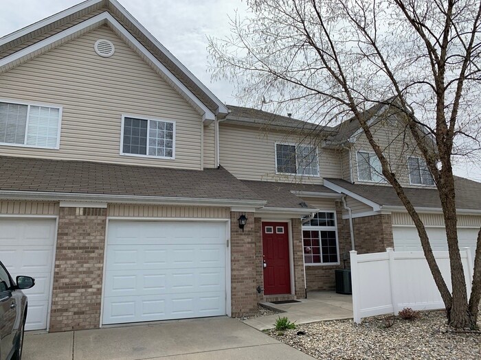 PENDINGCharming Condo in Franklin Township! House for Rent in