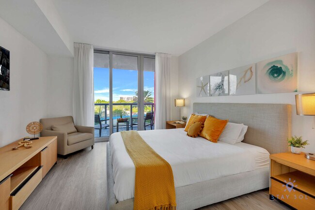 Foto del edificio - 2602 E Hallandale Beach Blvd