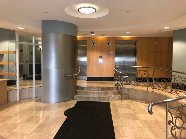 Foto del edificio - 1111 11th St NW