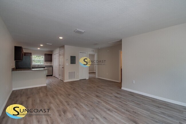 Building Photo - 9108 N Travis Dr