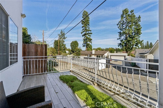 Foto del edificio - 24334 Crestlawn St