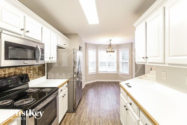 Foto del edificio - 836 Crystal Meadow Dr