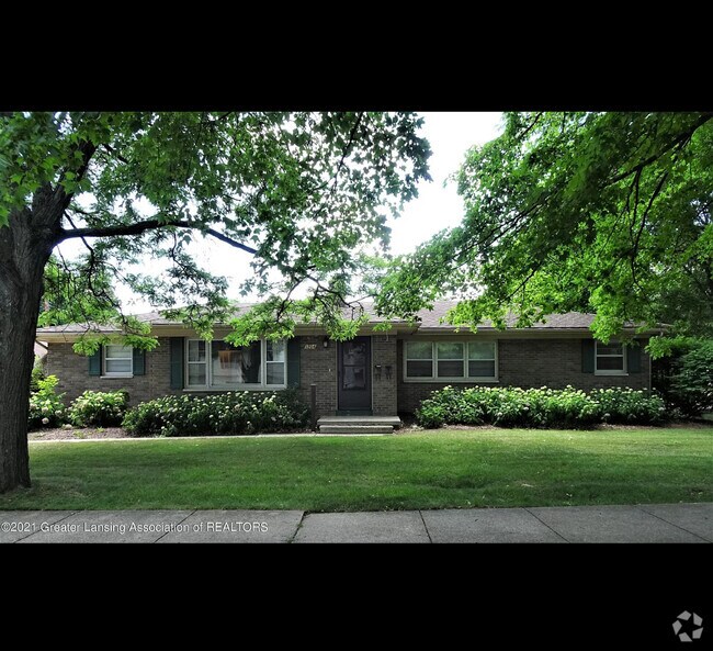 Avondale Square Apartments for Rent East Lansing, MI 5 Rentals