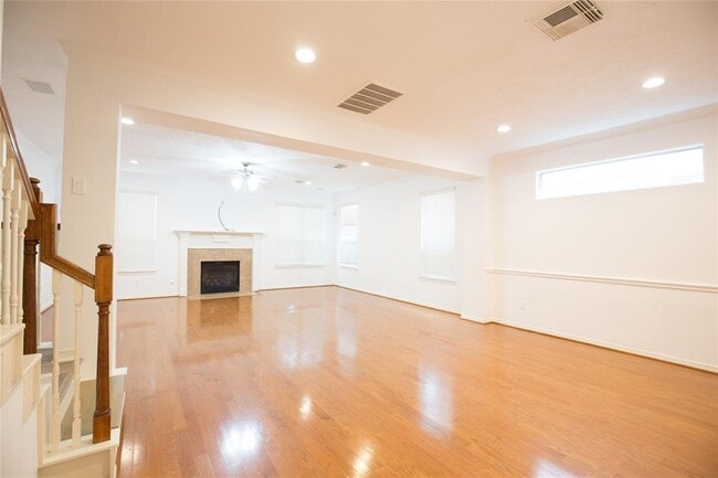Building Photo - 5413 Kiam St