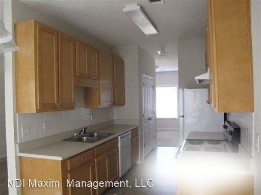 Foto del edificio - 3 br, 2.5 bath House - 7673 Commerce court