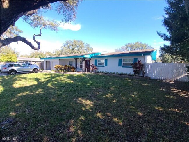 Building Photo - 3 br, 2 bath House - 13317 N Rome Ave