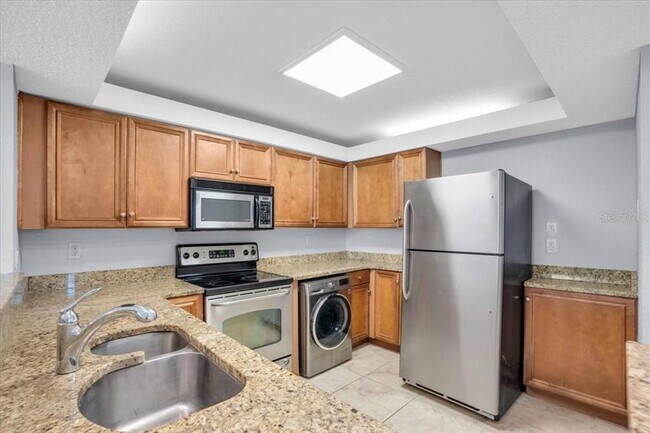 Foto del edificio - 2755 Coconut Bay Ln