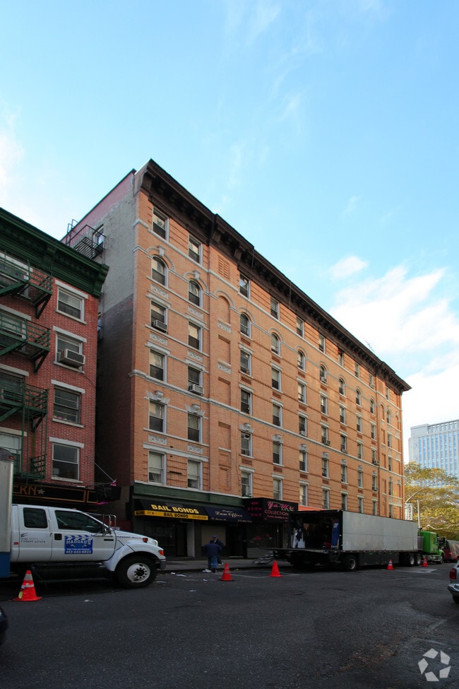 106108 Bayard St, New York, NY 10013 Apartments in New York, NY