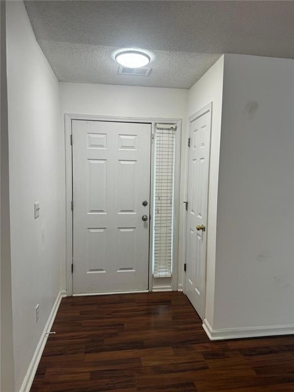Building Photo - 835 Amelia Grove Ln SE