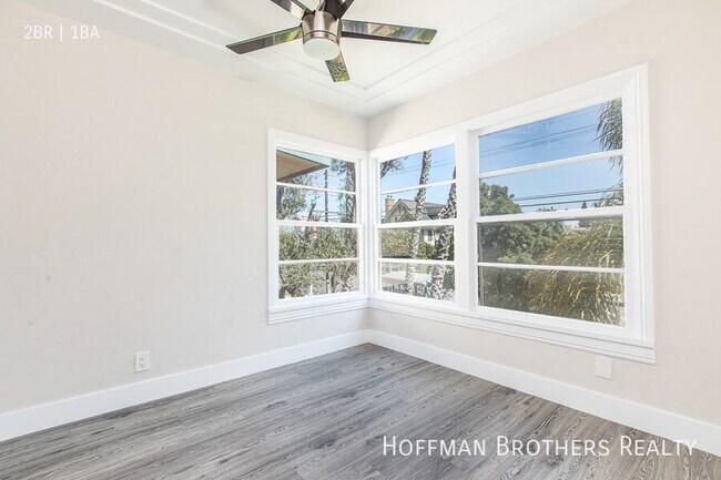Foto del edificio - 3811 1/4 W Adams Blvd-